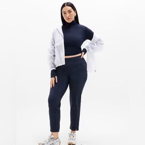 Athleta Brooklyn Mid Rise Ankle Pant size 18 style 198671 navy blue